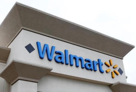 Walmart To Raise Annual Wages For US Store Managers