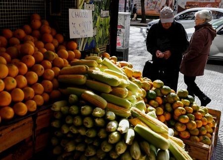 Argentina Inflation Surges Past 200 As Economic Crisis Bites   2024 01 11T195805Z 1 CS0 RTRLXPP 2 LYNXPACKAGER  JPG